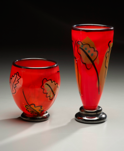 Red-Leaf-Vases